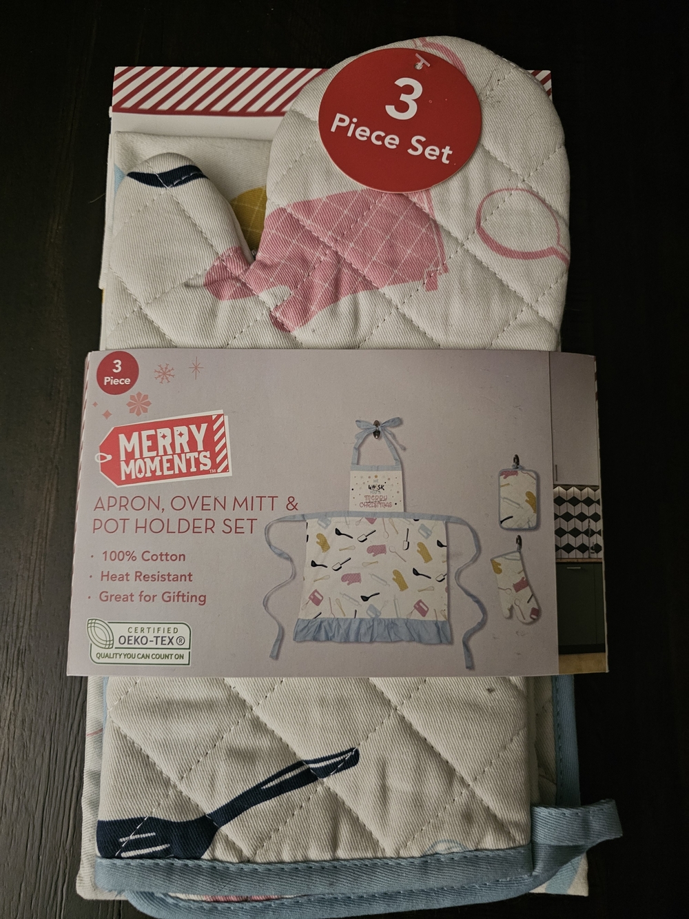 3-Piece Kitchen Linen Set - Pink & White